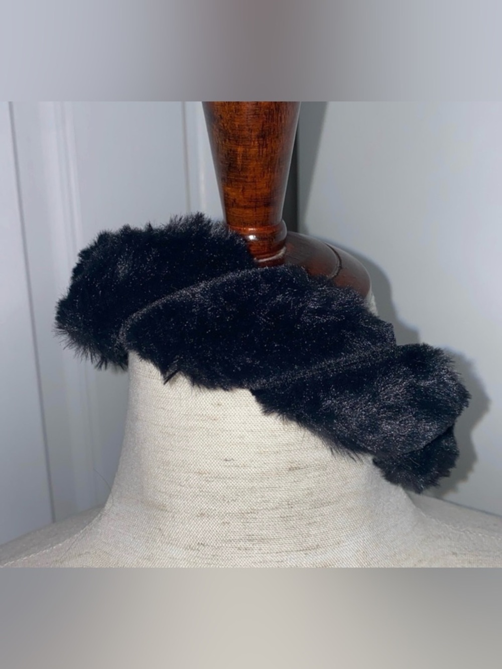 Anthropologie Black headband